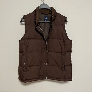 GAP chocolate brown puffy vest